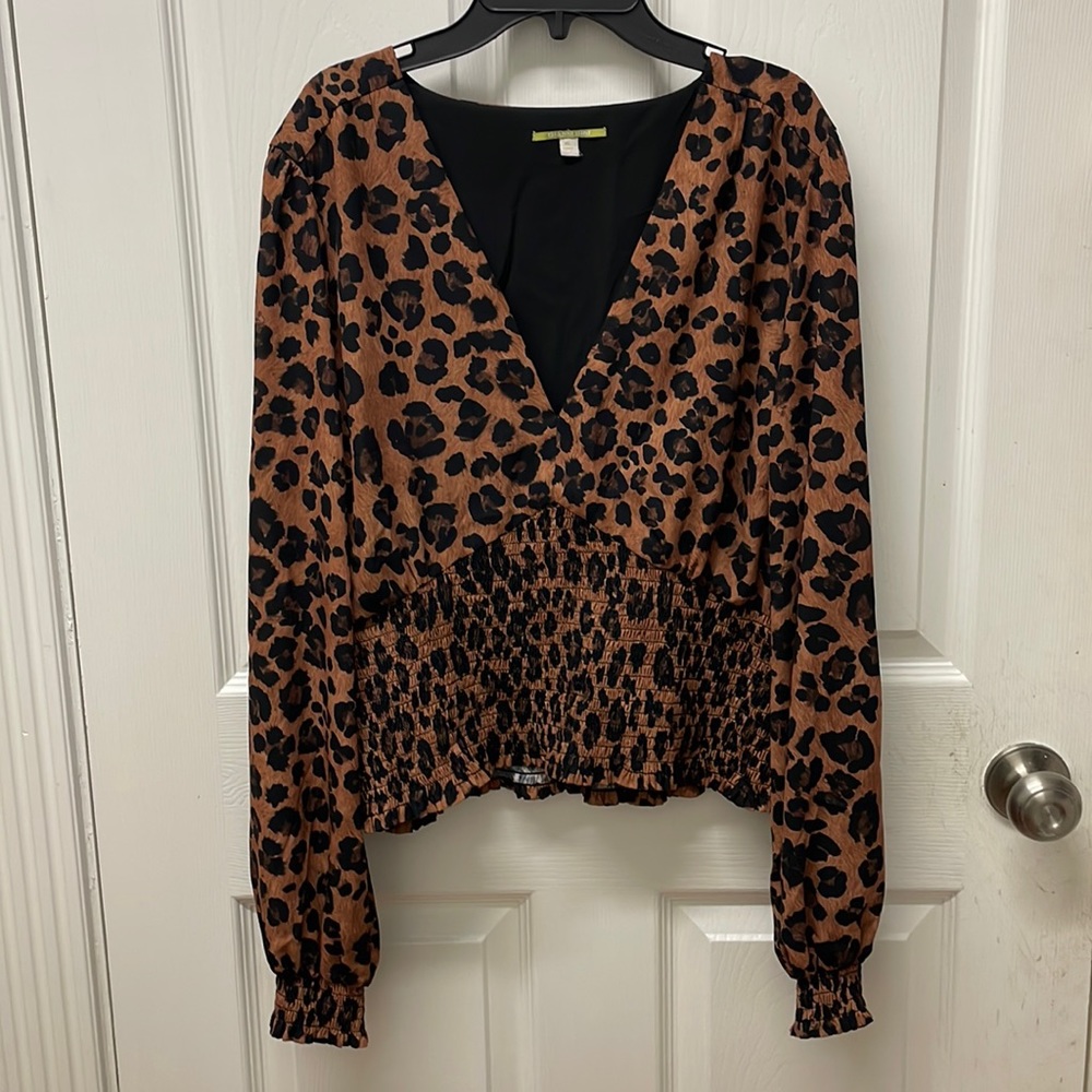 Gianni Bini Rini Leopard Top Long Sleeve
